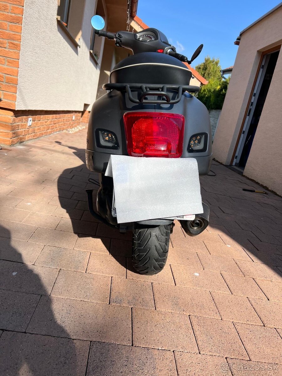VESPA GTS 300 - 2