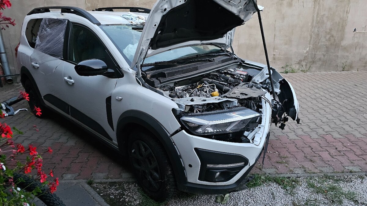 Dacia jogger naj.15000km - 2