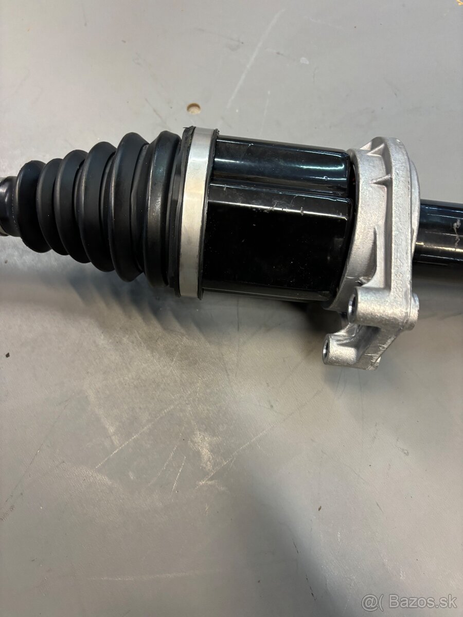 Poloosa pravá Vw T6 7E0407761C /P DSG nepoužívaná - 2