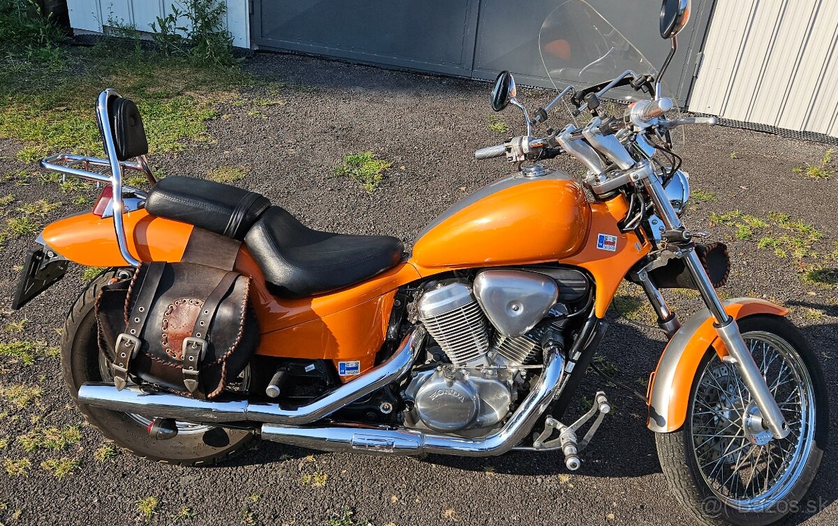 Predám motorku Honda Shadow 600 - 2