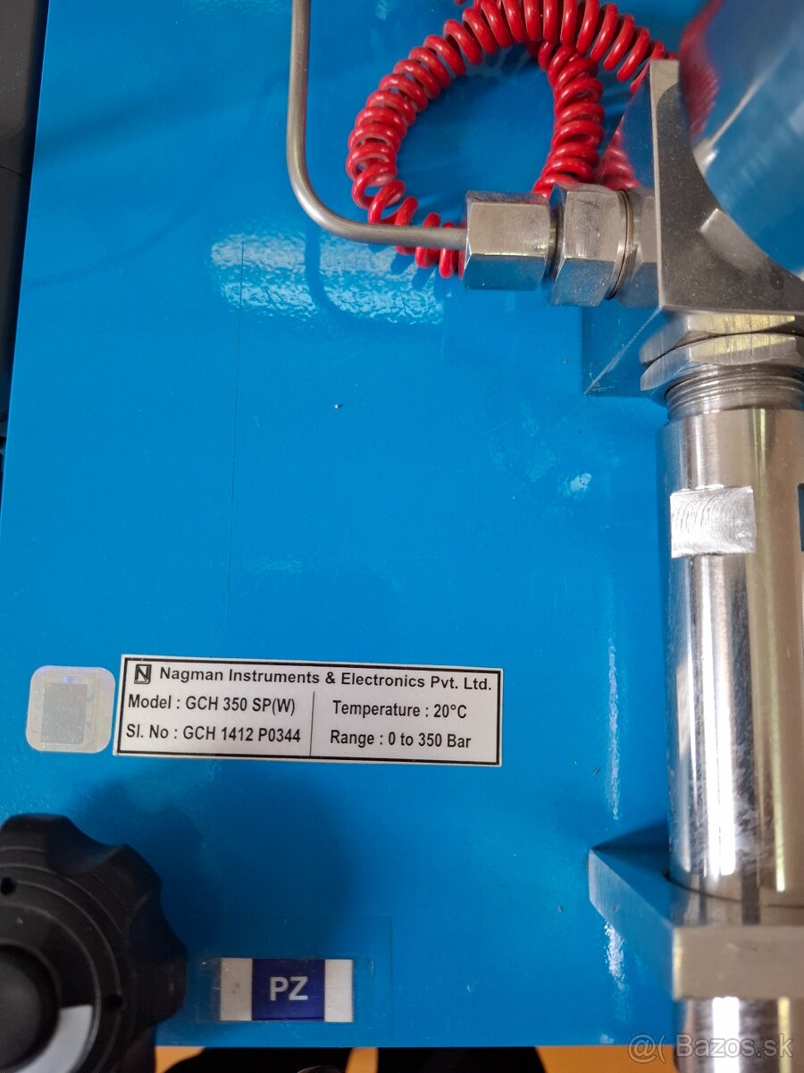 Kalibračné prístroje pre deformacne tlakomery - 2