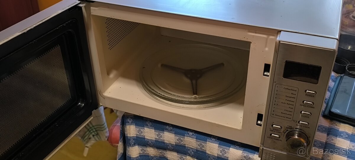 Mikrovlnná rúra s grilom - 2