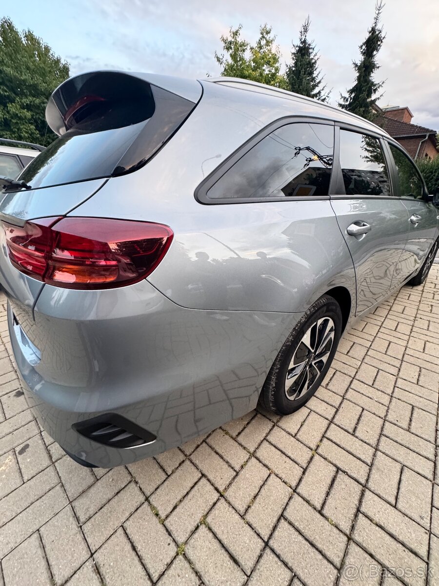 Autopozicovna + transfer na letisko - 2