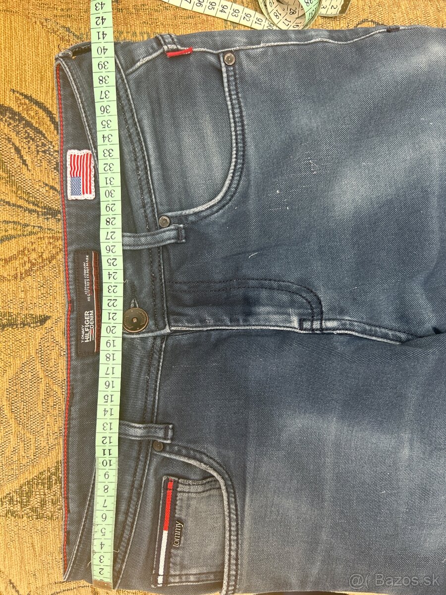 Predám pánske rifle TOMMY HILFIGER - 2