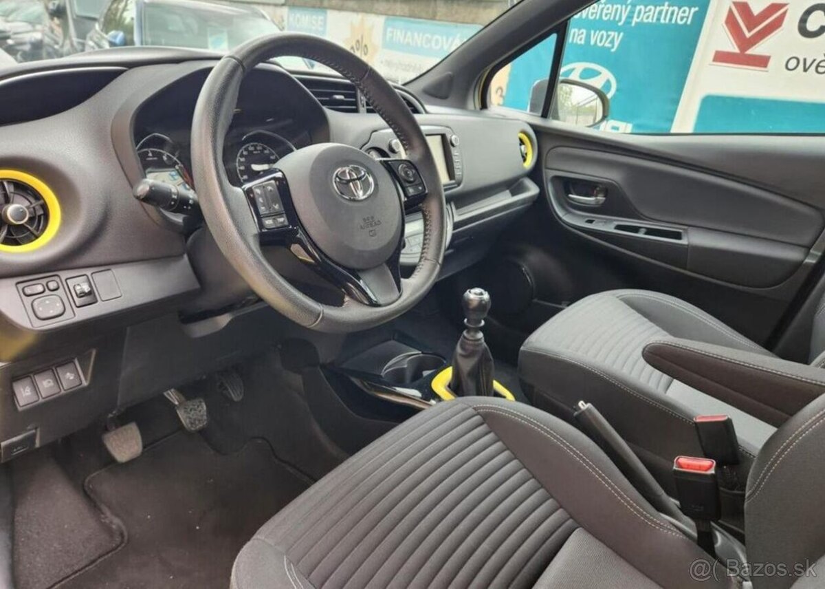 Toyota Yaris 1.5-LIMIT-SELECTION-1.MAJITEL - 2