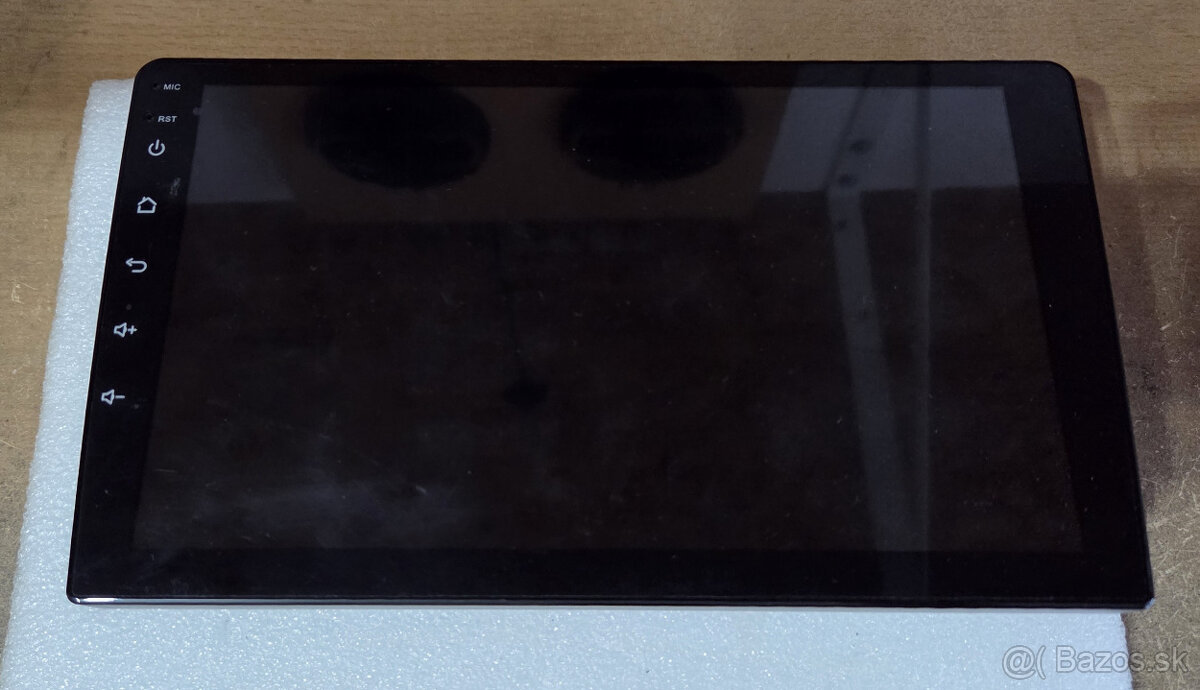 2DIN autorádio s Androidom 9 palcový 4x jadro - 2