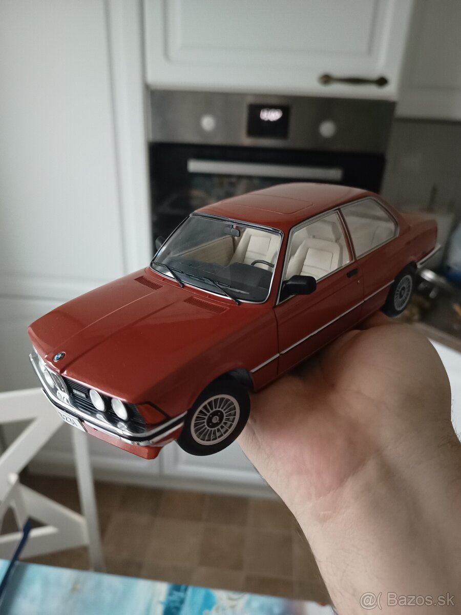 1:18 BMW E21 323i - 2
