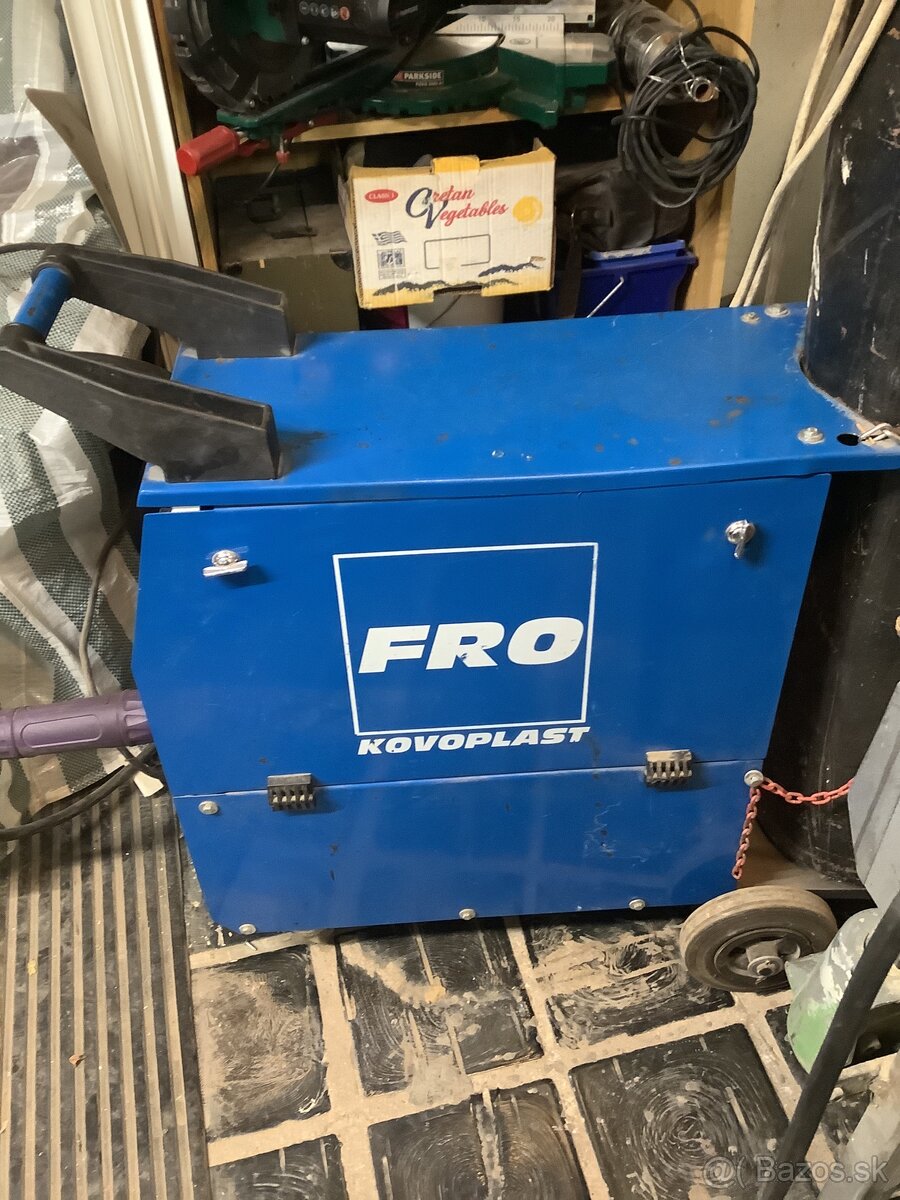 Zvaračka CO2 malo používaná - 2