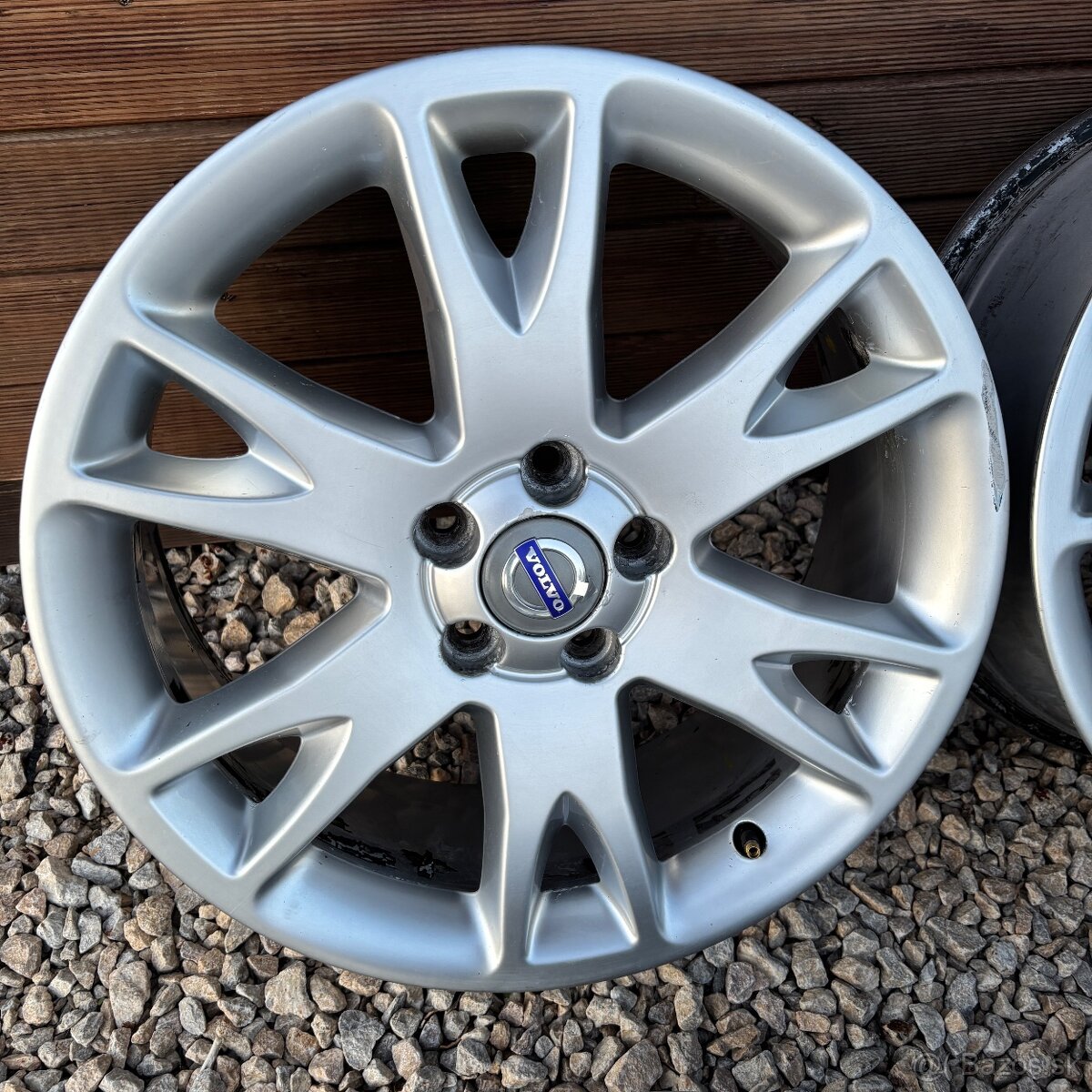 alu disky VOLVO 5x108 r18 - 2