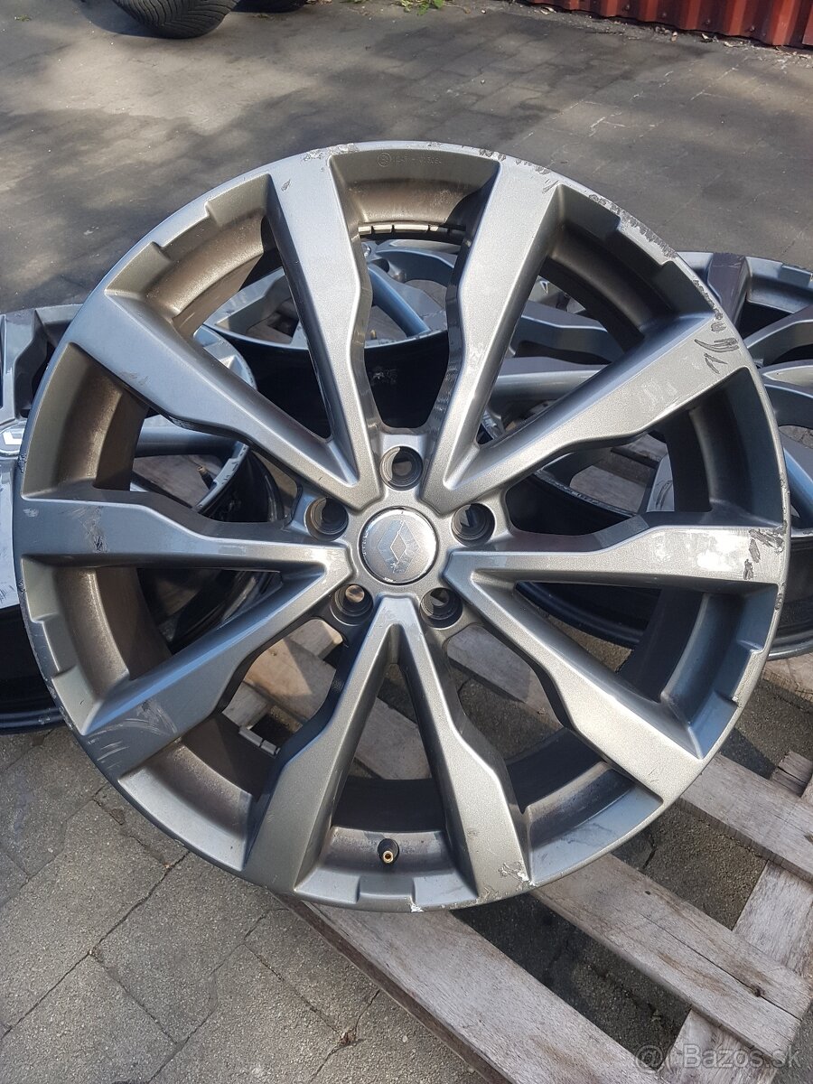 Renault R20 5x114.3 - 2