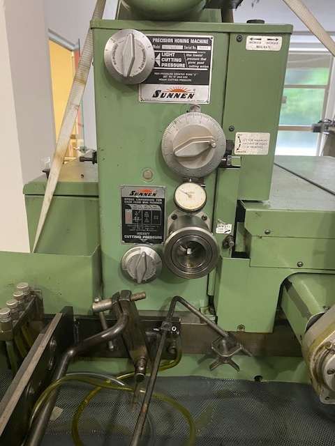 Sunnen MBC-1804. - 2