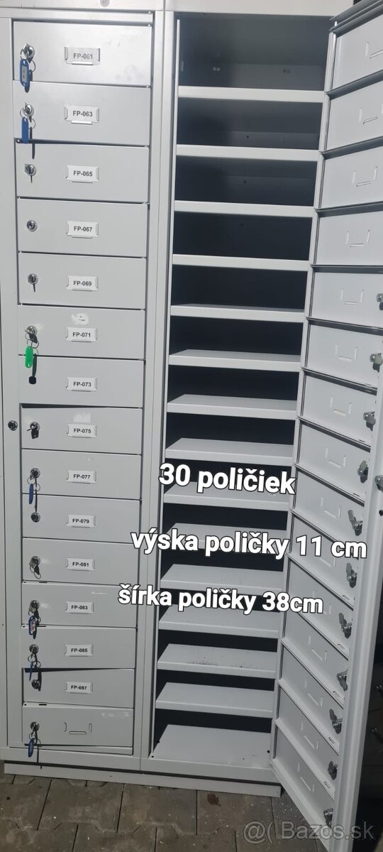 Plechová skriňa priehradková- uzamykateľná - 2