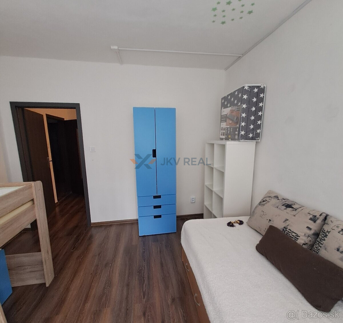 Prenajom 3,5izbovy byt Zlaté Moravce - 2