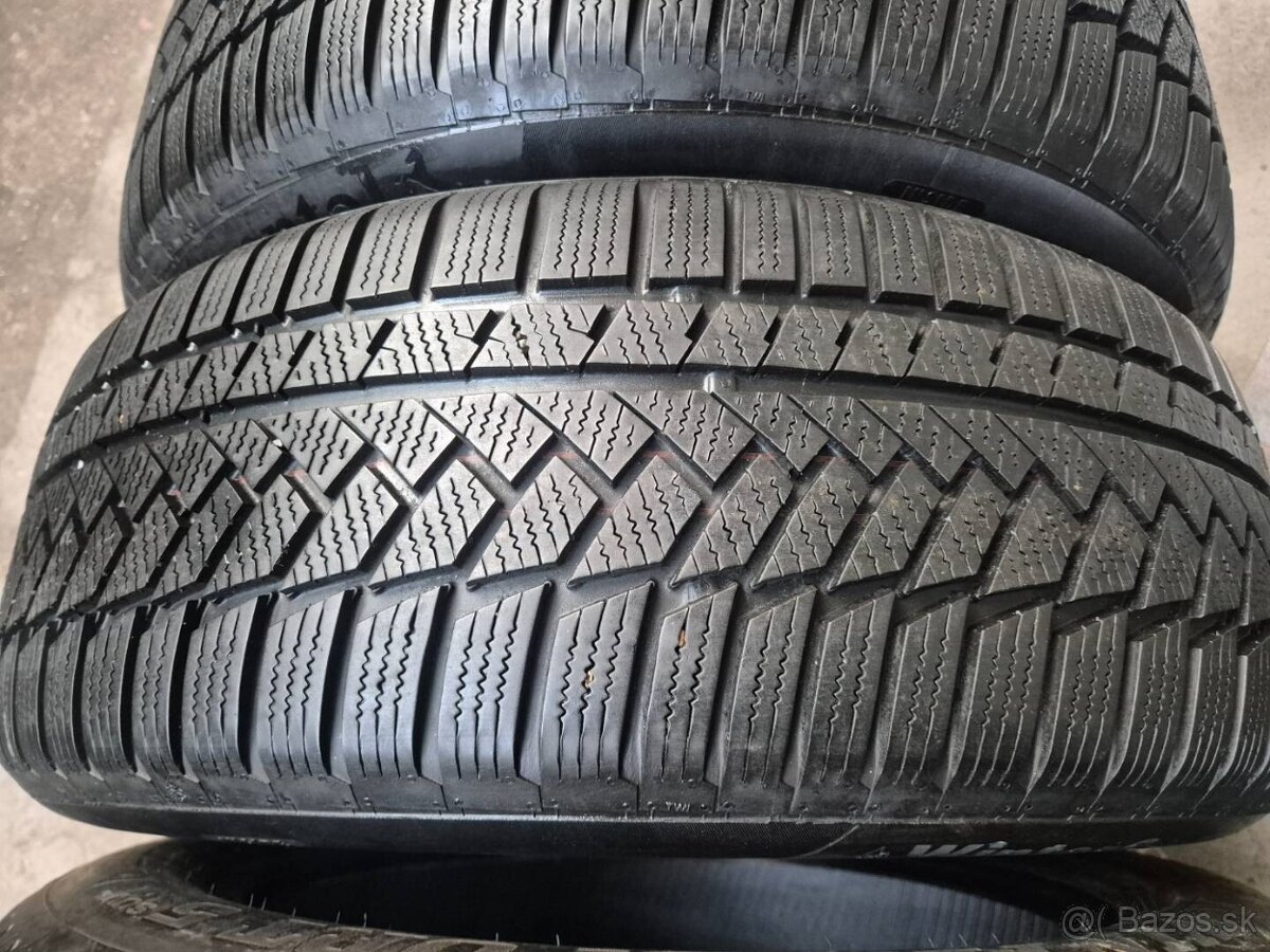 235/55 r19 zimné 4 ks CONTINENTAL+DUNLOP dezén 7,4 - 7,3 mm - 2
