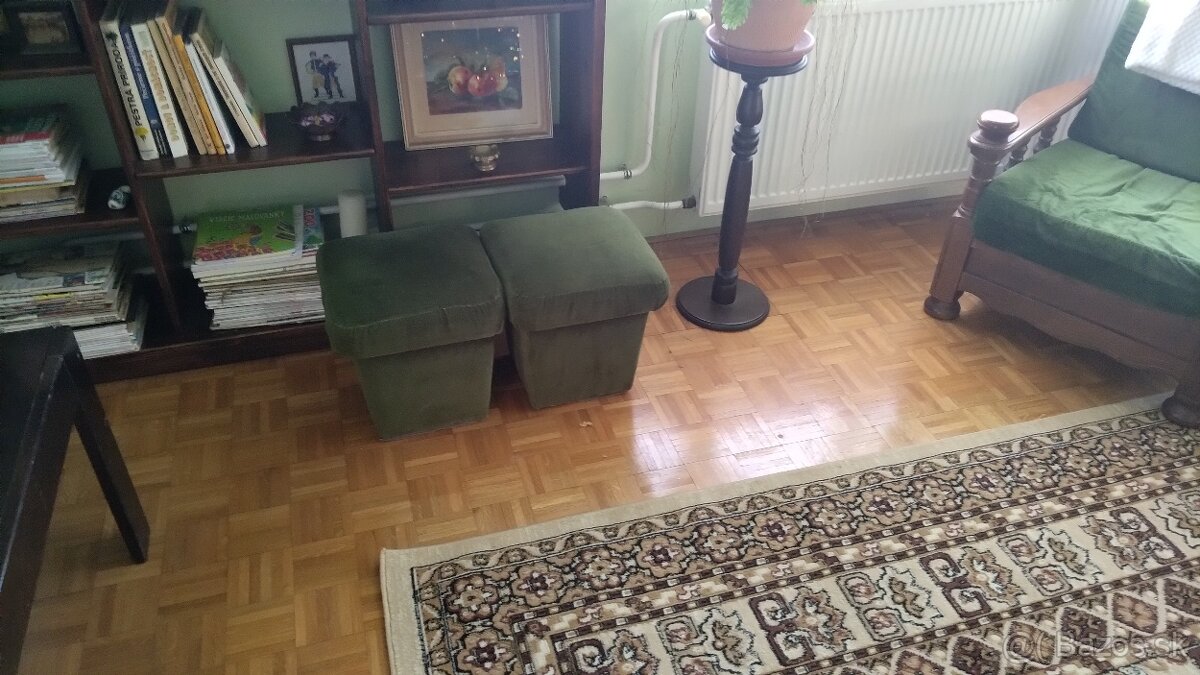 Predám gauč+ 2 kreslá+ 2 taburetky - 2