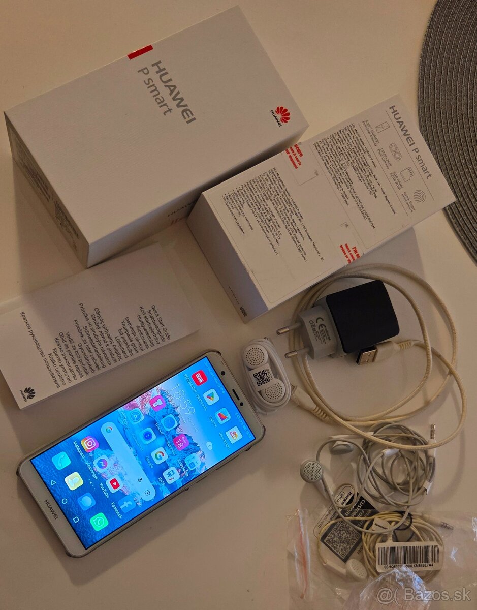 HUAWEI P Smart - stav nového, málo používaný mobilní telefon - 2