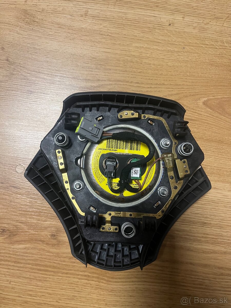 BMW e60 airbag volantu - 2