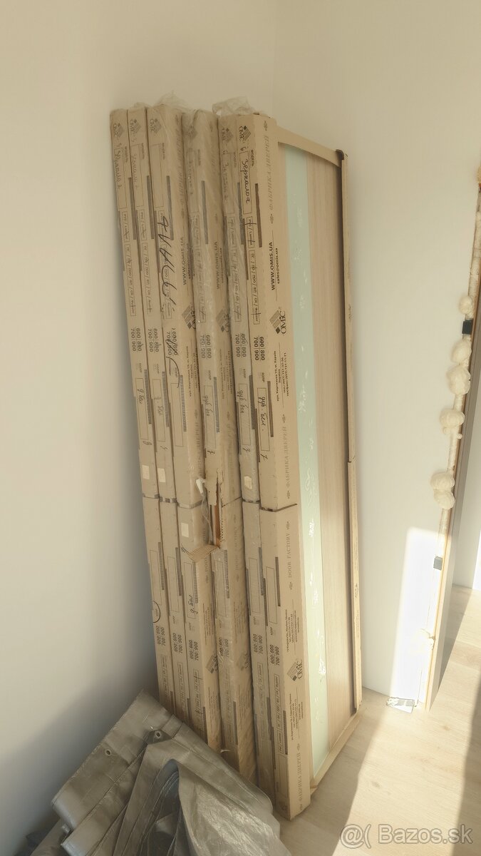 Dvere s zárubňami nové - 2