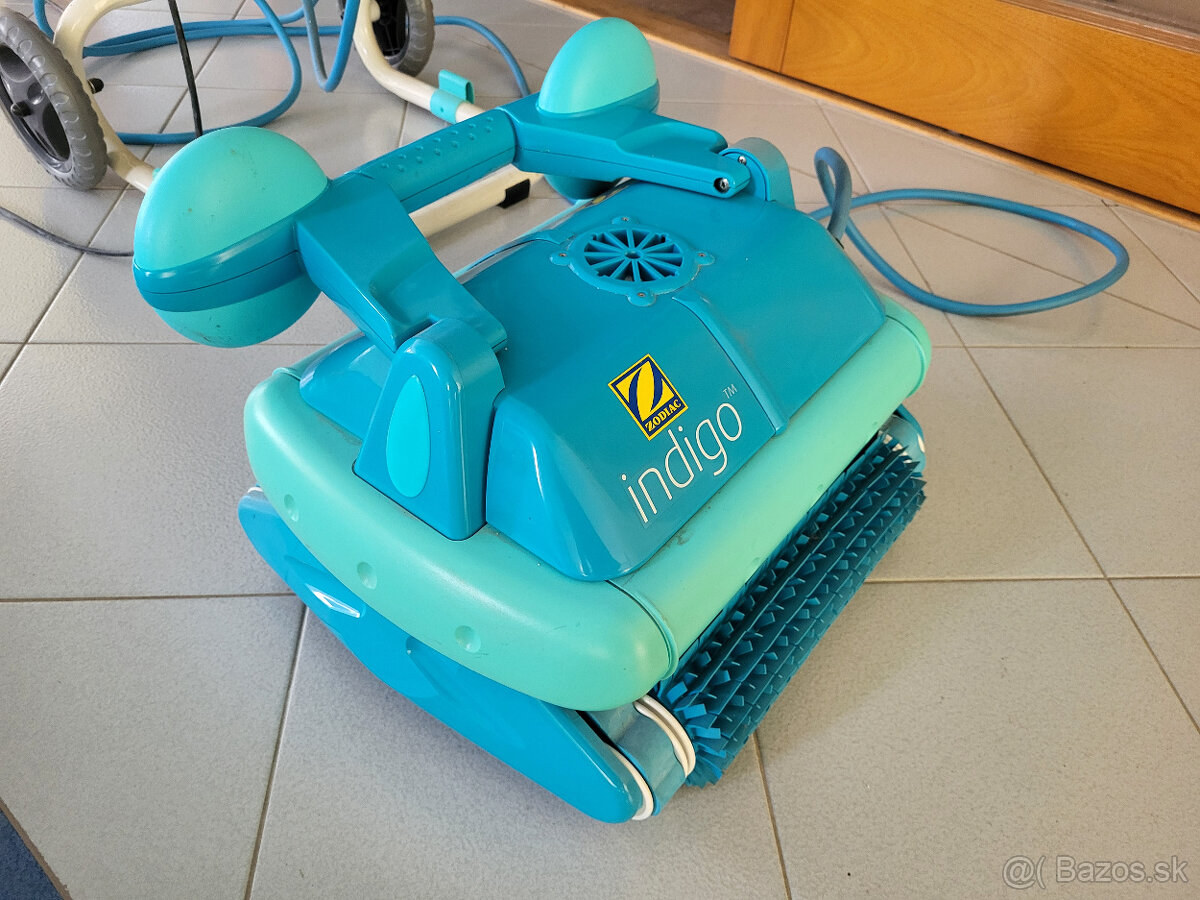 Automatický bazénový vysávač Zodiac Indigo - 2