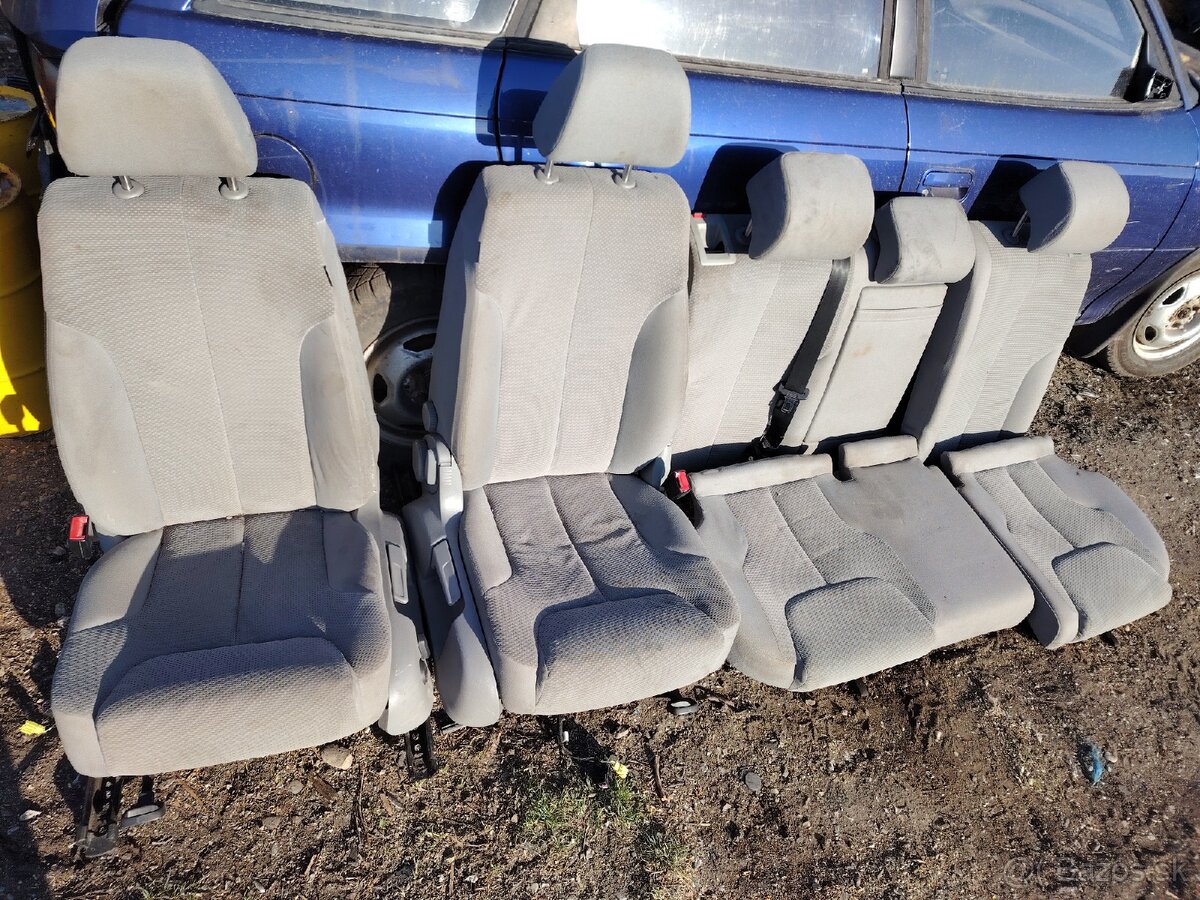 Sedadlá Passat b6 combi - 2