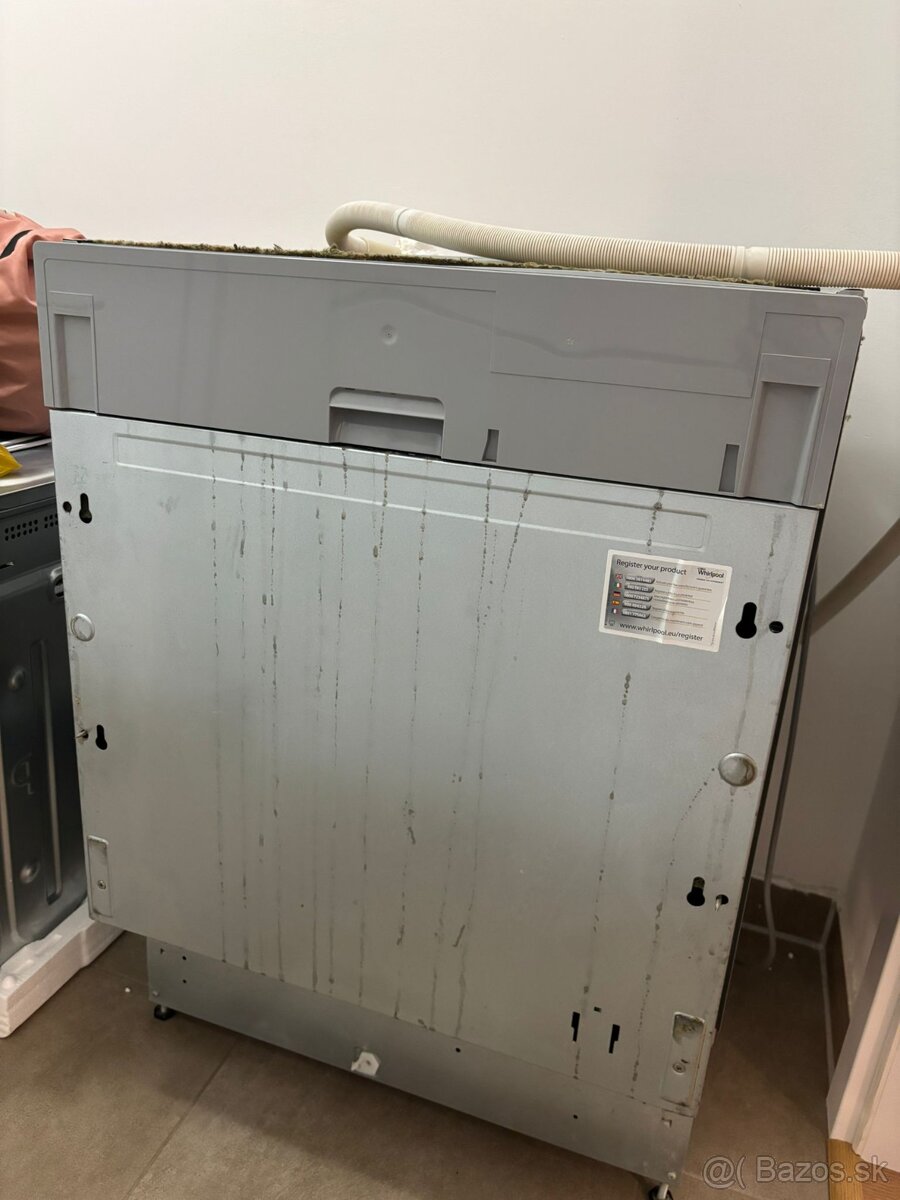 Umývačka riadu - Whirlpool - 2