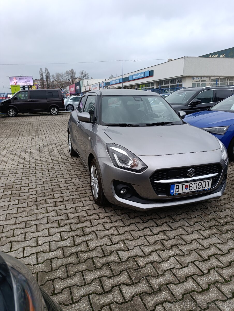 Suzuki Swift 1.2 GL + Hybrid - 2