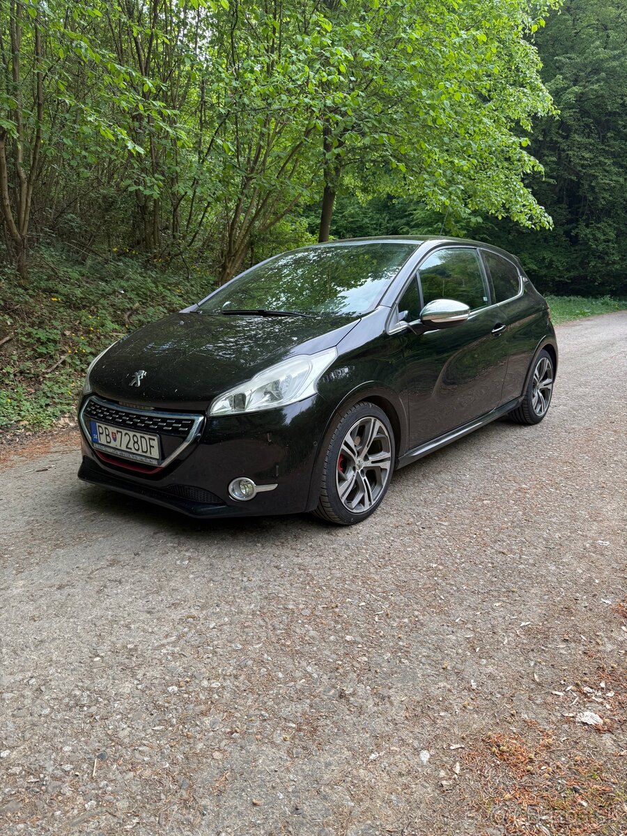 Peugeot 208 GTi 1.6 THP 147kw - 2