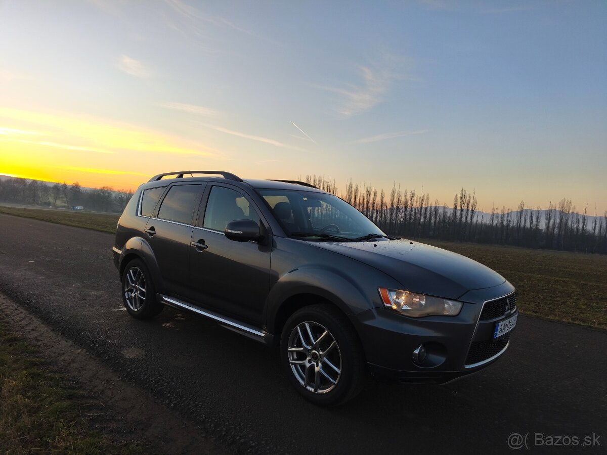 Mitsubishi Outlander 2.2 DI-D - 2