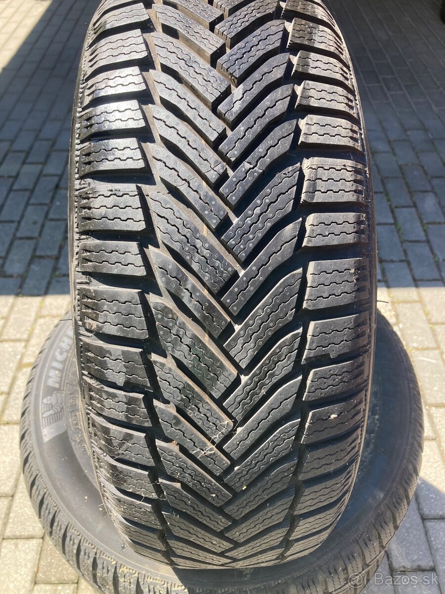 205/55r16 zimne Michelin - 2