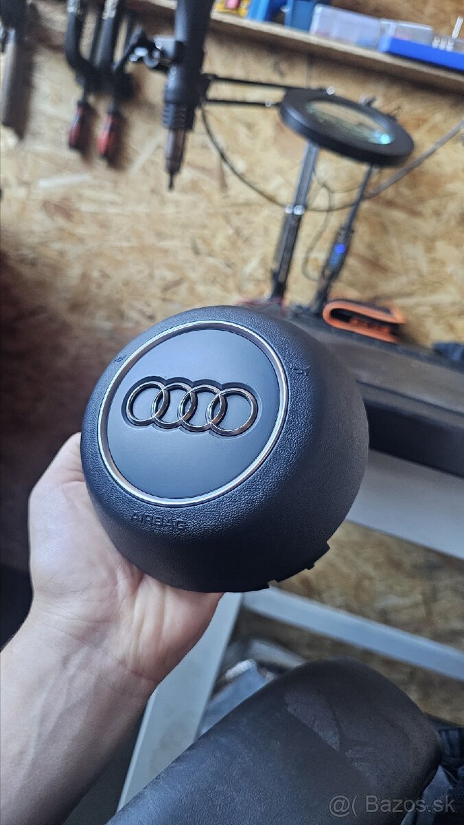 AUDI AIRBAG - 2