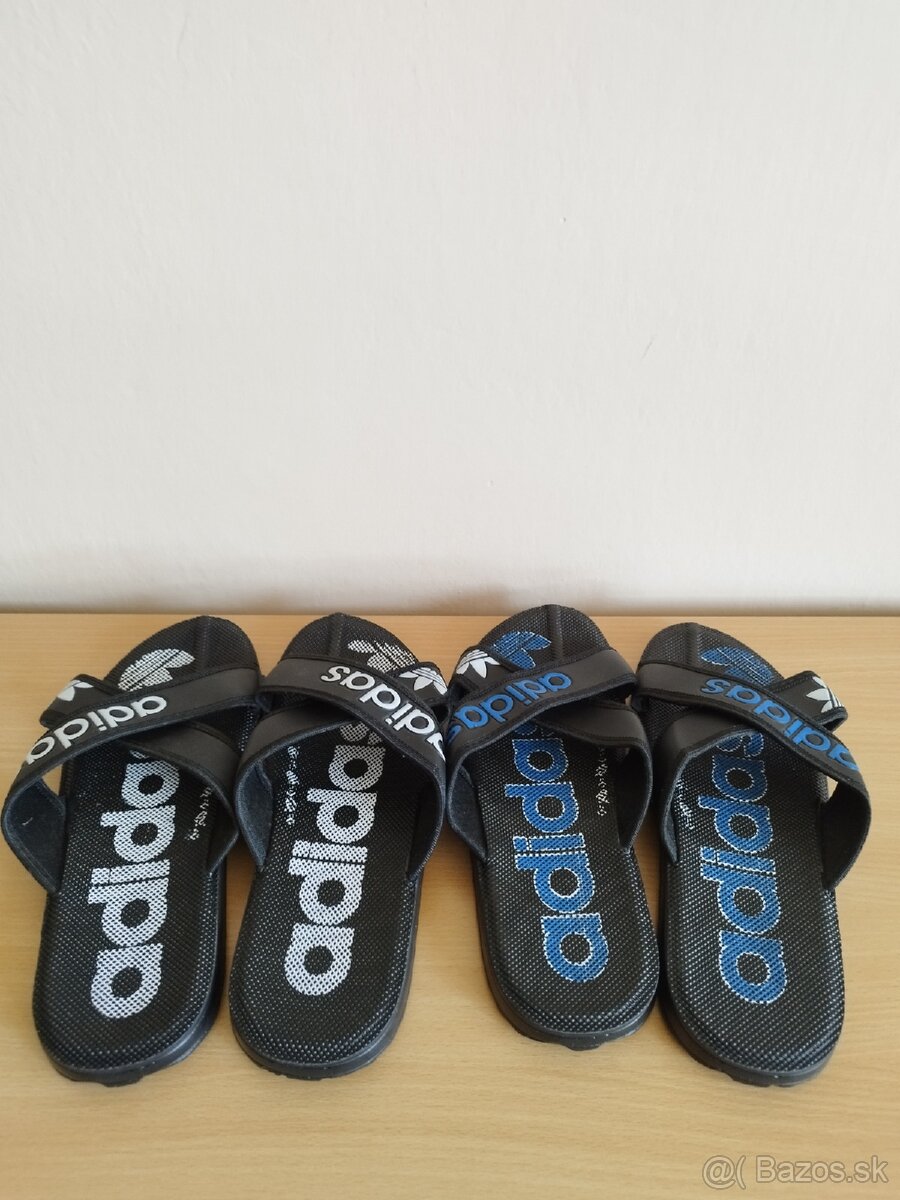 Šľapky Adidas . - 2