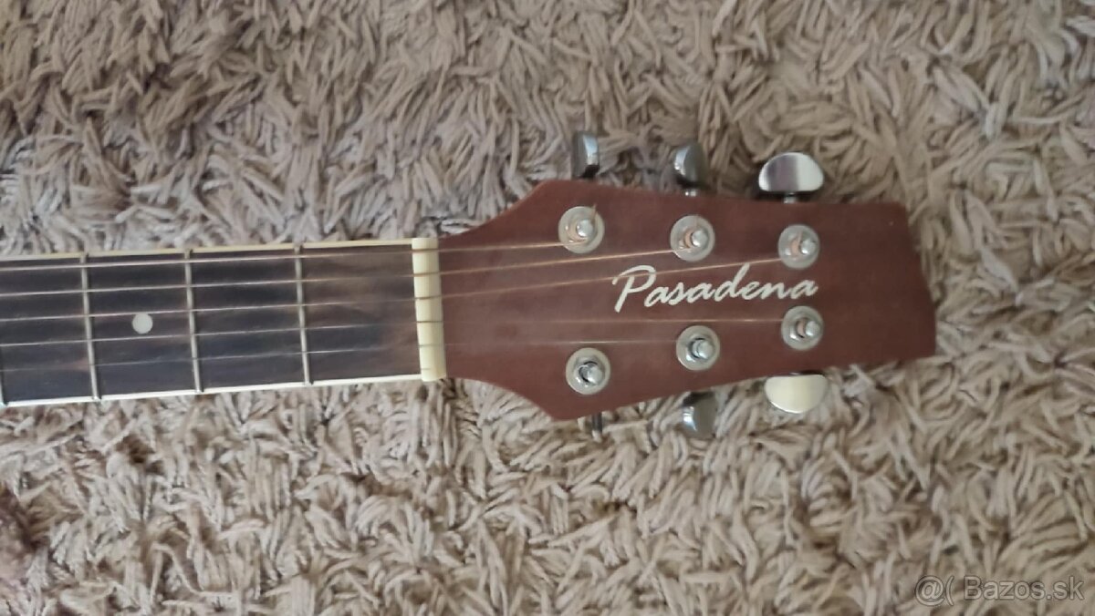 Pasadena gitara - 2
