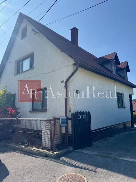 Exkluzívne 5-izbový Rodinný Dom - HORNÉ KOČKOVCE / Púchov - 2