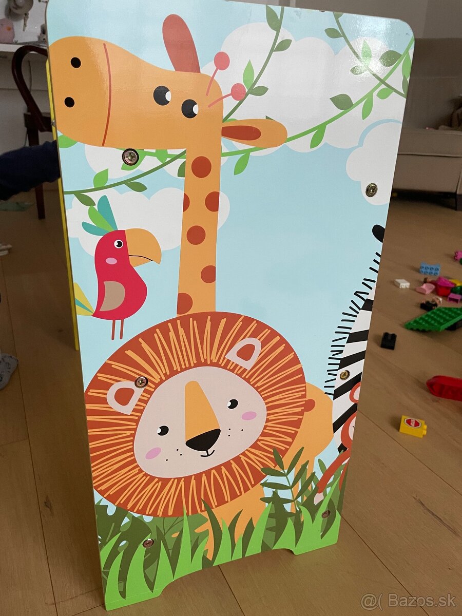 Polička na knihy - 2