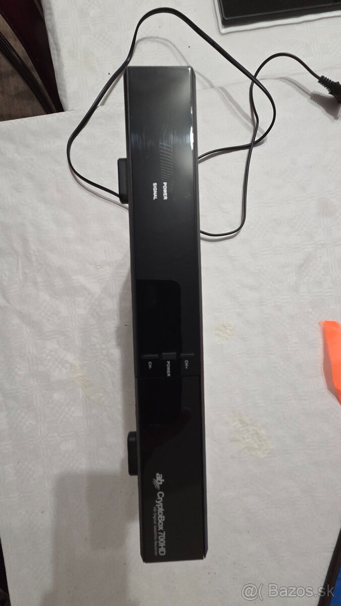 Satelitný prijímač AB CryptoBox 700 HD - 2