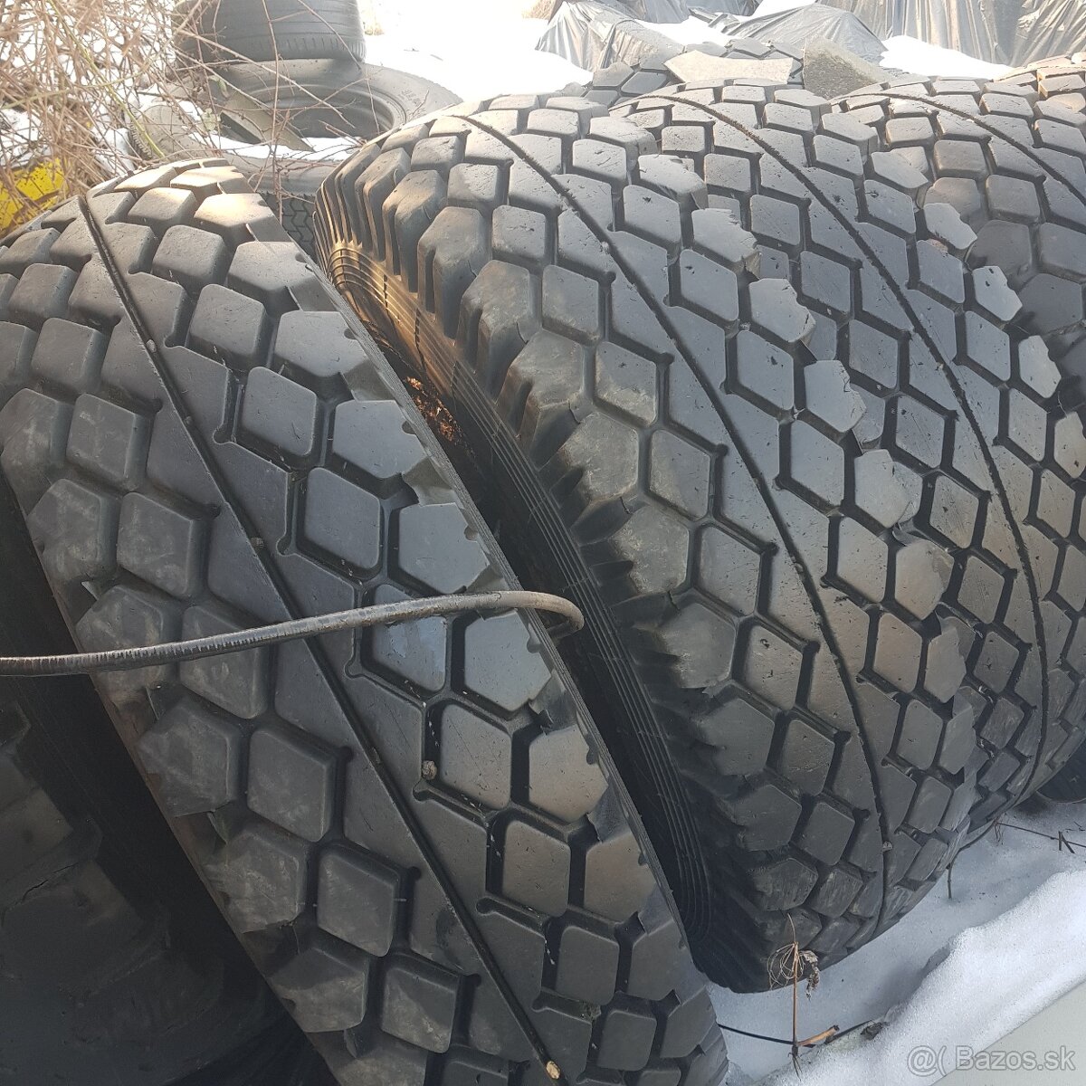 Pneumatiky 11.00 R20 - 2