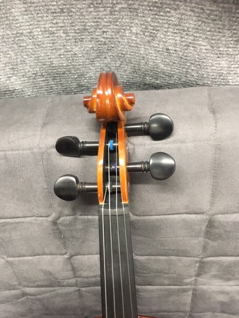 husle do ZUŠ 4/4 - 2