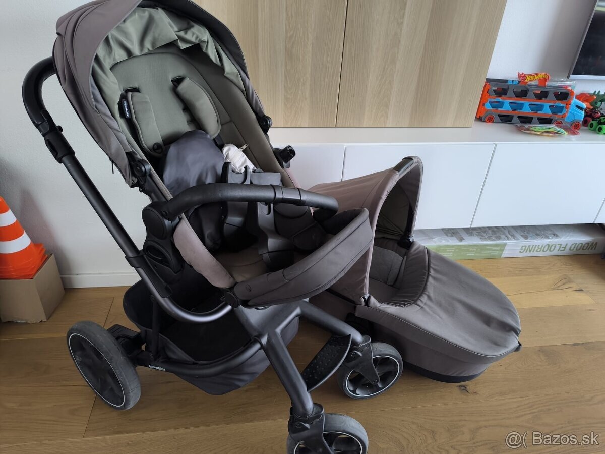 Easywalker Harvey 3 forest green s prislusenstvom - 2