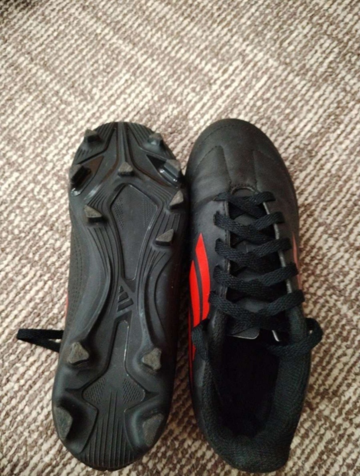 Kopačky addidas ako nové veľ. 33 - 2