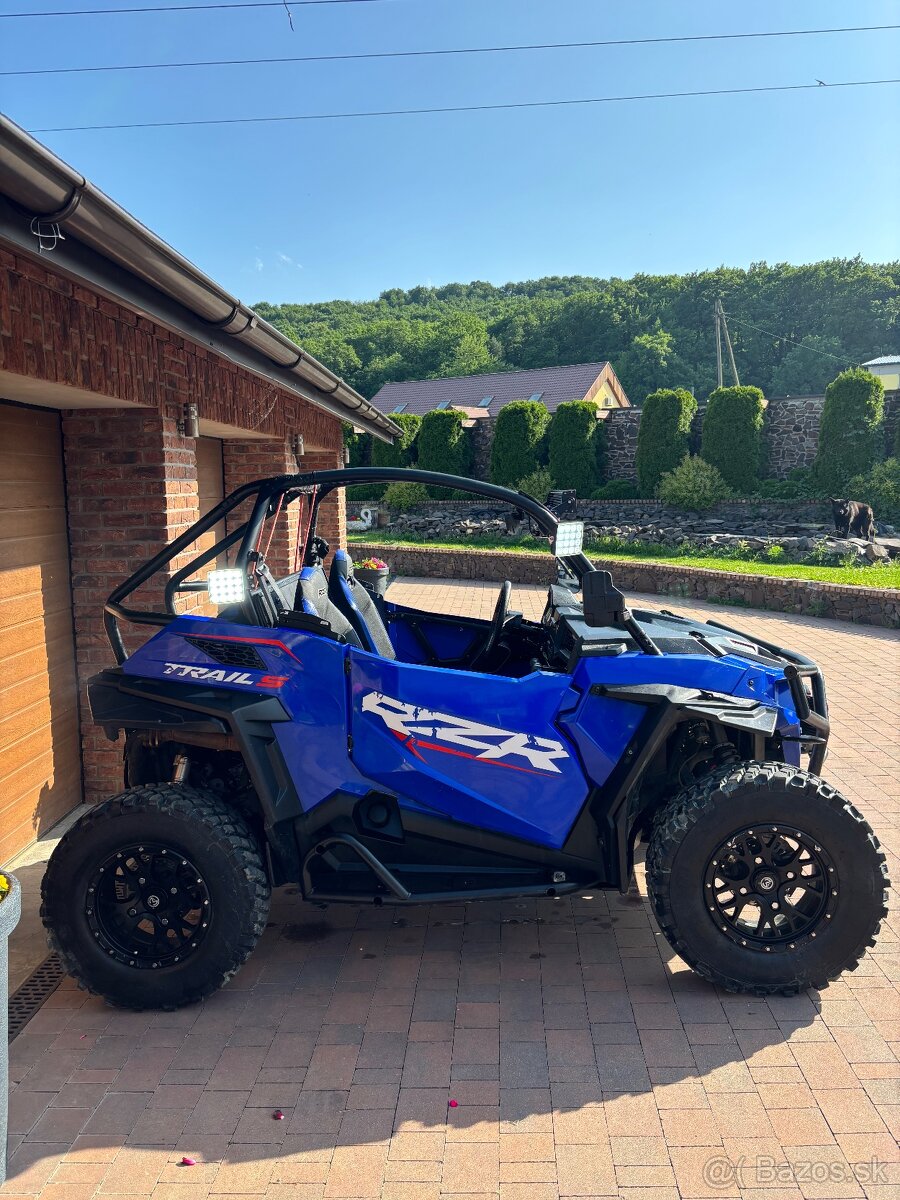 Polaris RZR trail s 1000