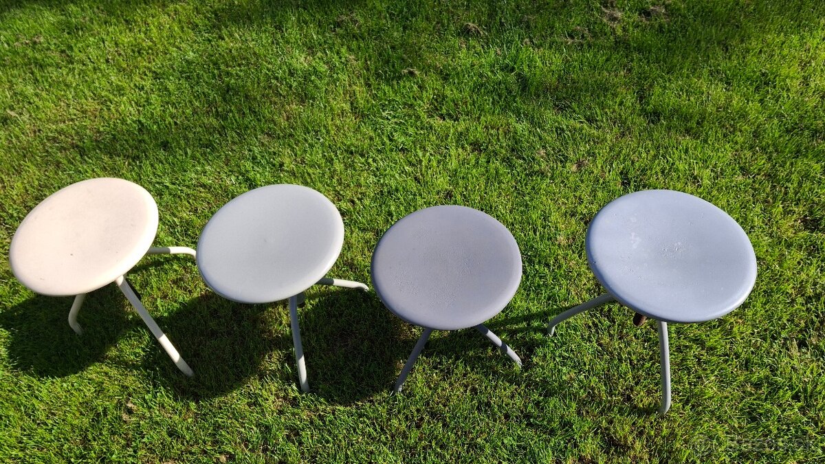 Kovove retro stoličky 4ks - 2