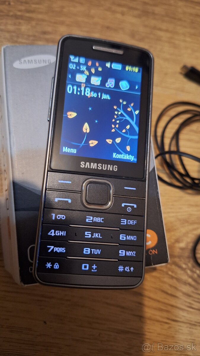 Samsung GT-S5610 - 2