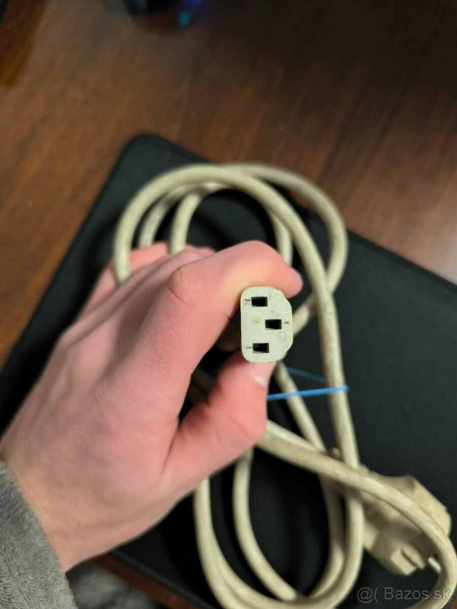 Napájací kábel na monitory/PC/tlačiarne - 2