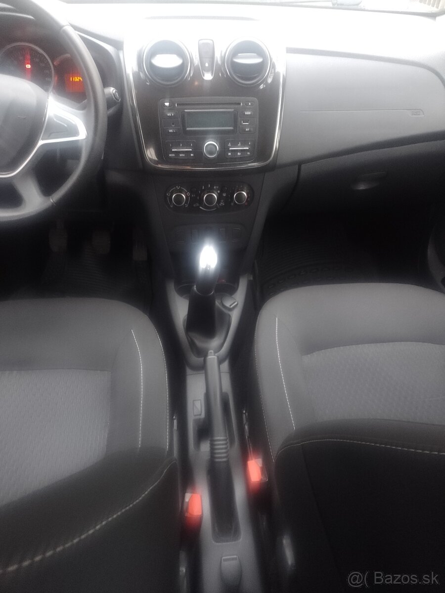 Dacia Sandero - 2