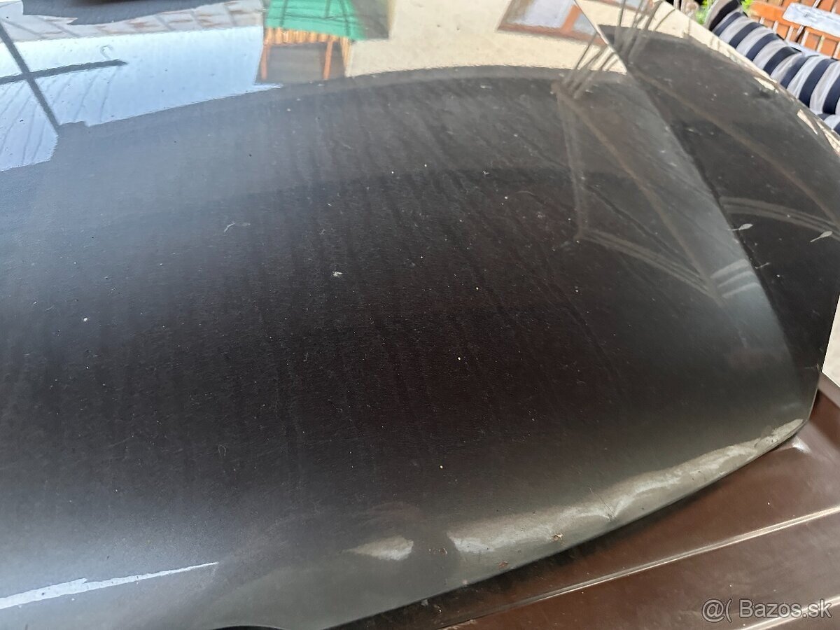 Siva kapota golf 5 combi 1.9 tdi - 2