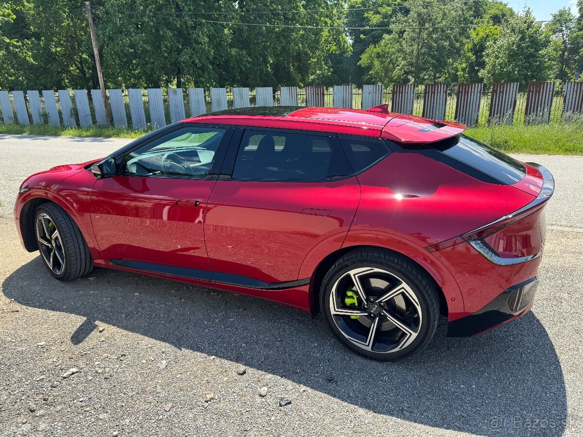 Kia EV6 GT - 2