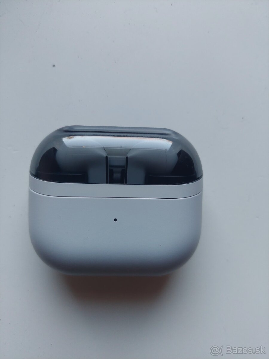 Predam buds 3 fe na nahradne diely - 2