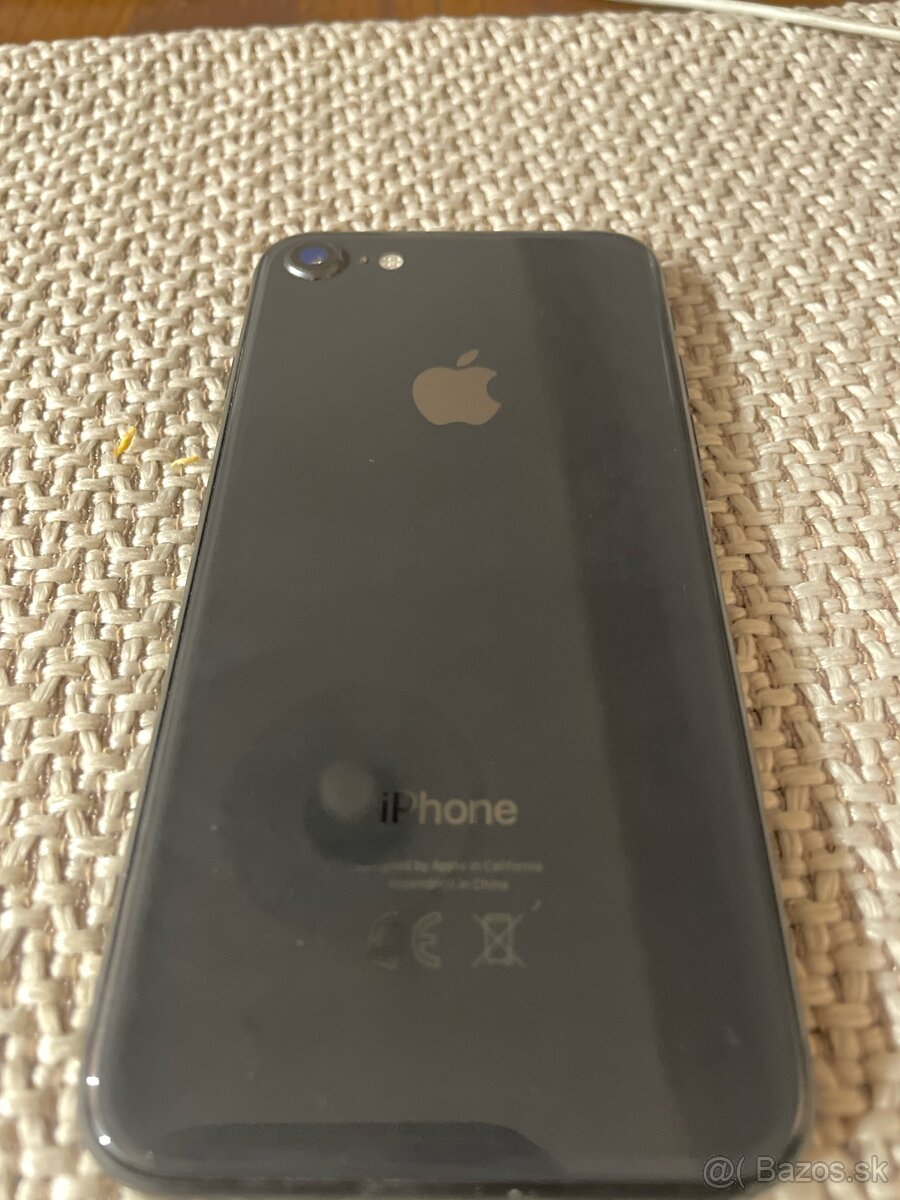 iPhone 8 128g - 2