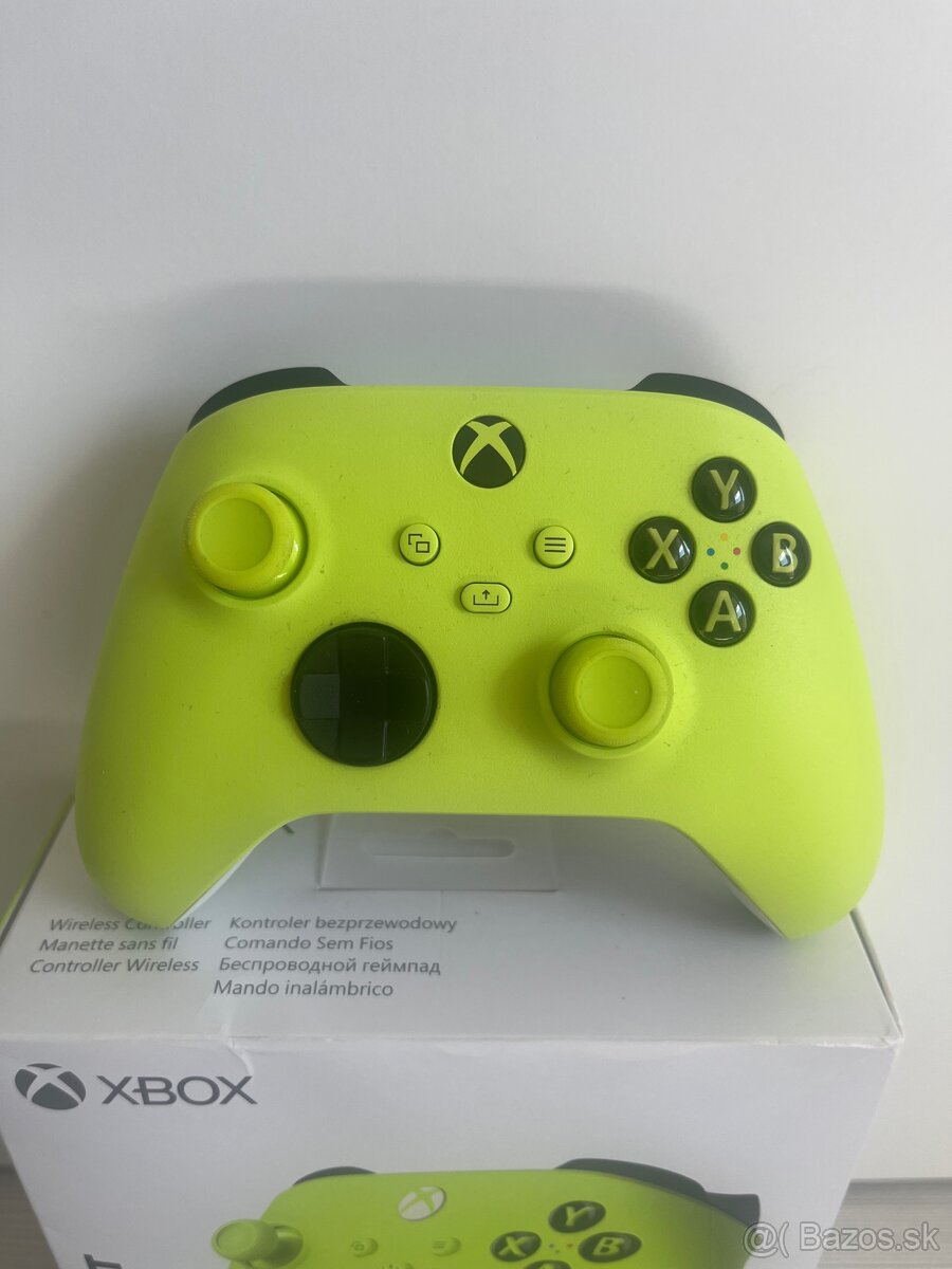 Xbox one controller - 2