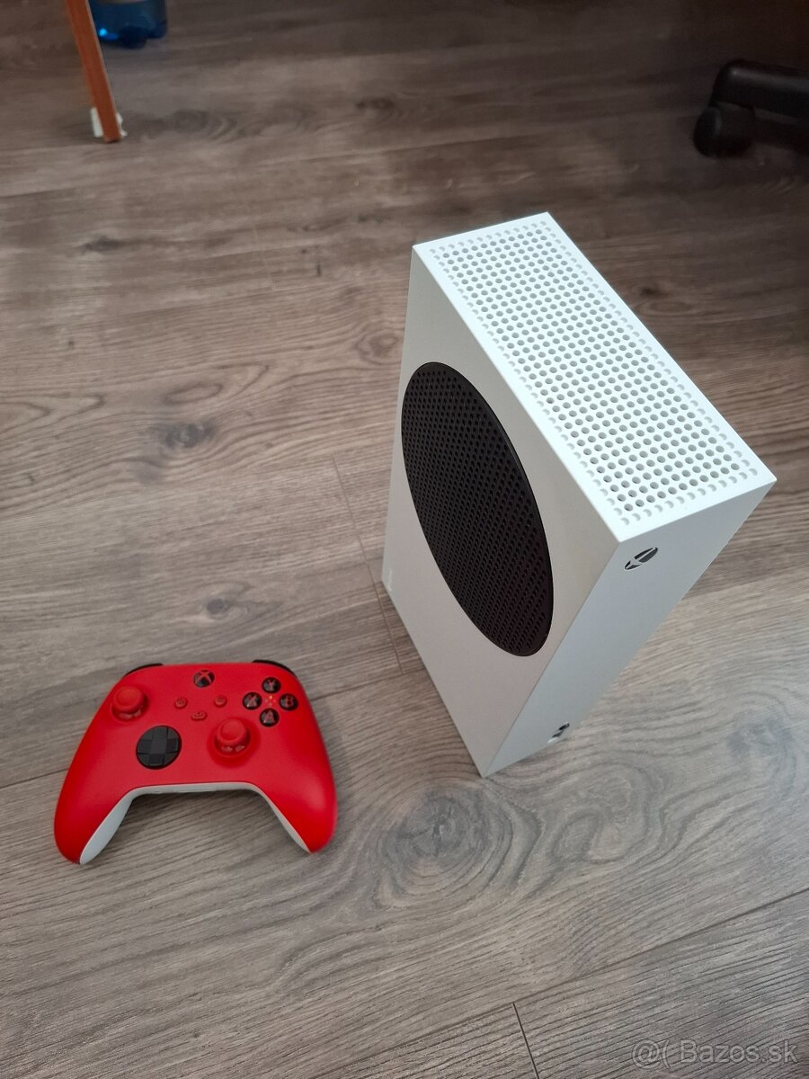 Microsoft Xbox Series S - 2